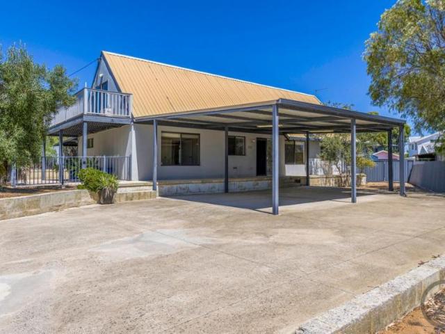 House for sale in Falcon, City of Mandurah