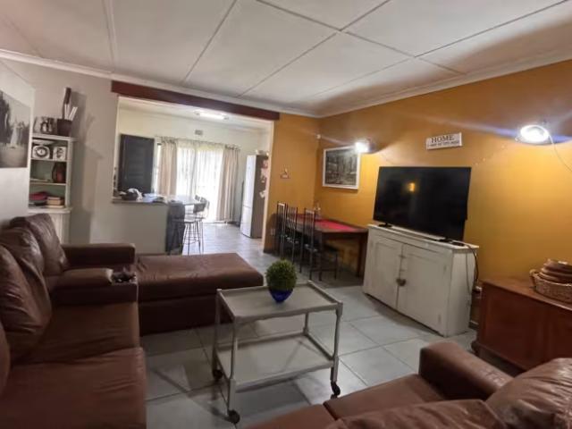 House for sale in Flamwood, Matlosana Local Municipality