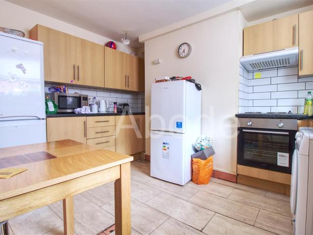 House for rent in Hyde Park, West Yorkshire