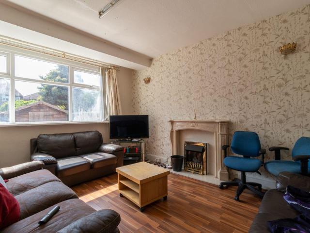 House for rent in Kirkstall, West Yorkshire