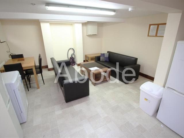House for rent in Hyde Park, West Yorkshire