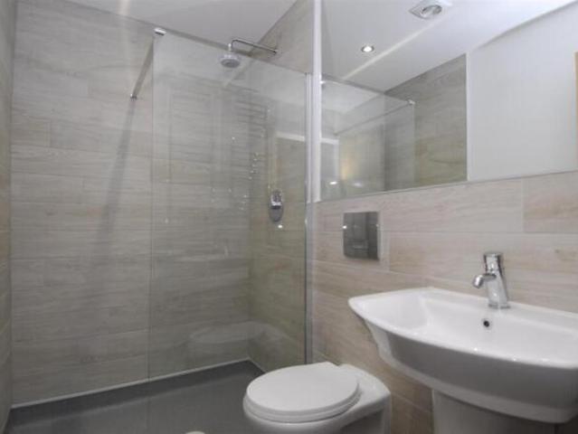 House for rent in Pennycomequick, Mount Wise
