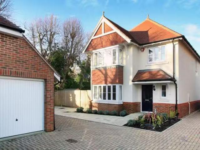 House for rent in Clapham, West Sussex