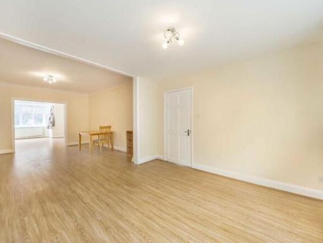 Farm for rent in Wimbledon, Greater London