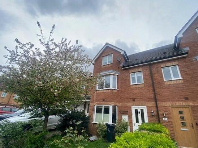 House for rent in Lyons, Greater London
