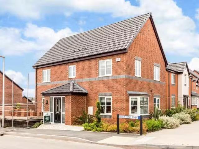 House for rent in Green Close, Warwickshire