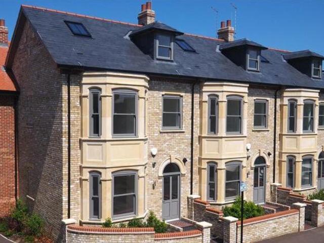 House for sale in Chesterton, Arbury