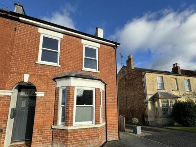 House for rent in Ewens Farm, Golden Valley