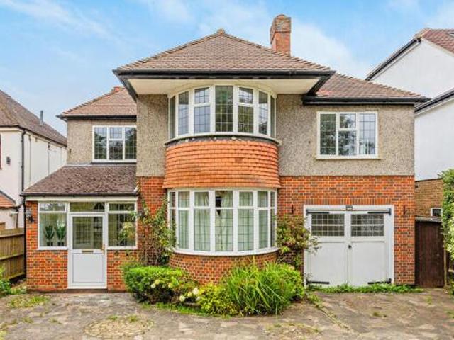House for rent in Surrey