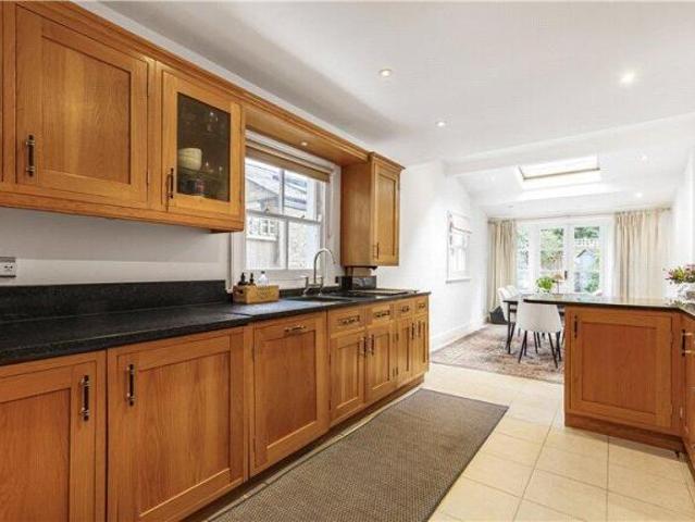 House for rent in Barnes, Greater London