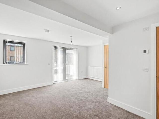 House for rent in High Field, York