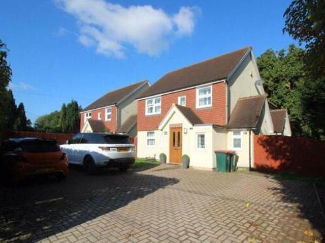 House for rent in Lowfield Heath, Glynde