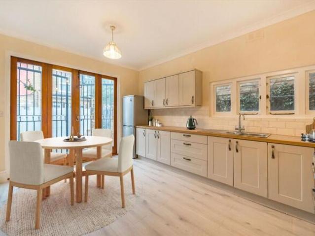 House for rent in Acton, Greater London