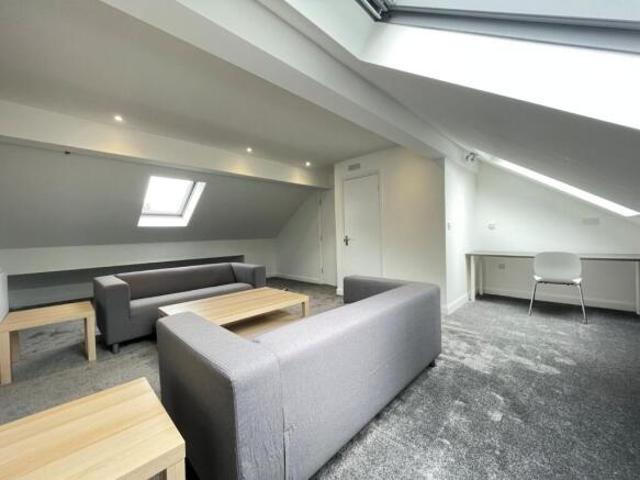 House for rent in Kirkstall, West Yorkshire
