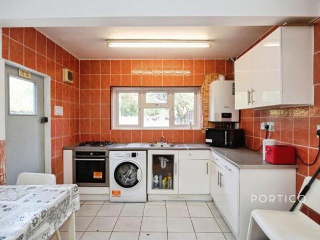 House for rent in Cat Hill