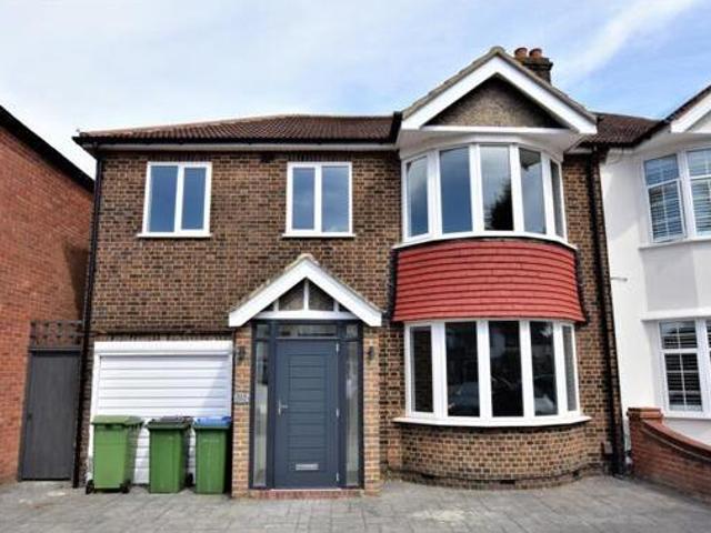 House for rent in Bromley Green, Ashford