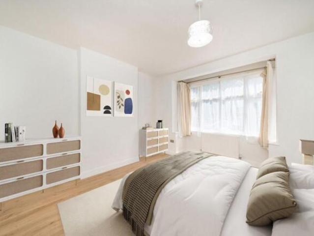 Property for rent in Tooting Graveney, Greater London