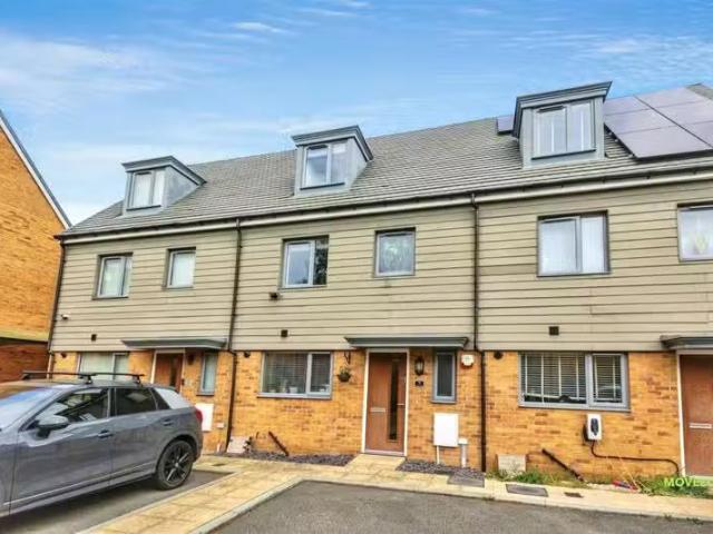 House for rent in Swanley, The Butts