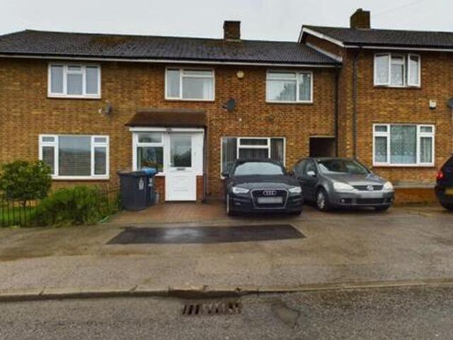 House for rent in Bennetts End, Pouchen End
