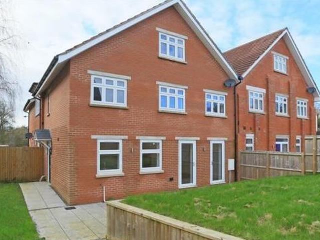House for rent in Lyons, Greater London