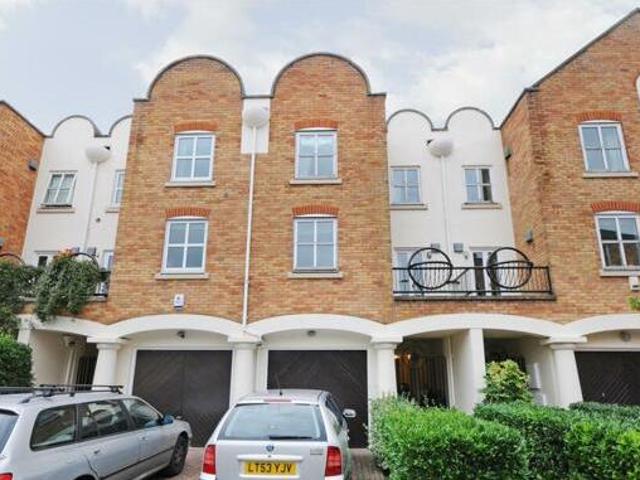 House for rent in Isleworth, Greater London