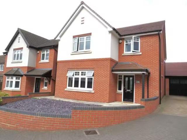 House for rent in Mere Green, West Midlands
