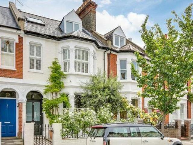 House for sale in Lyons, Greater London