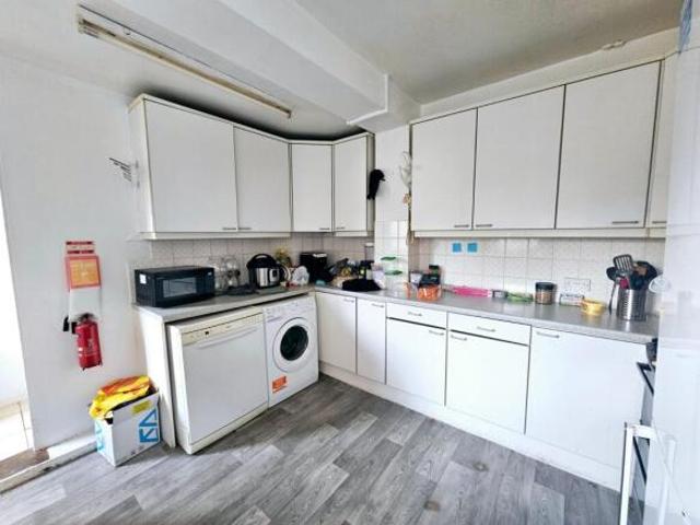 House for rent in The Polygon, City Of Southampton