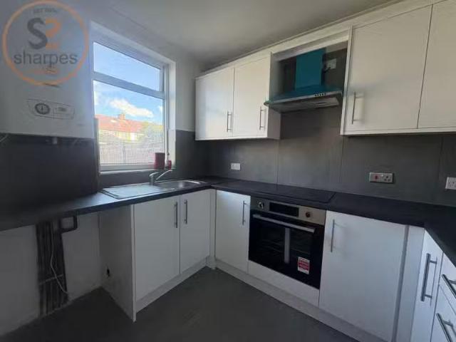 House for rent in London Borough of Merton, Mitcham