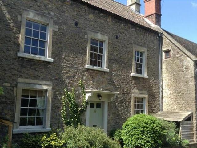 House for rent in Lyons, Greater London