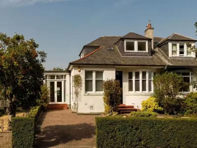 House for rent in Comely Bank, Craigleith