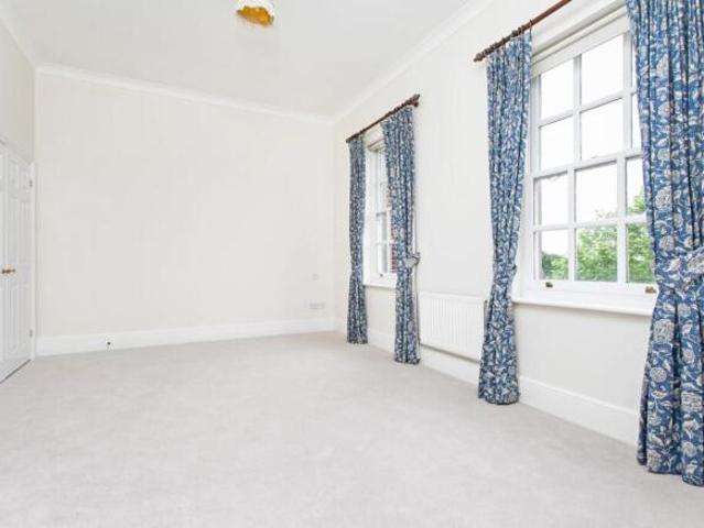 House for rent in Hampshire