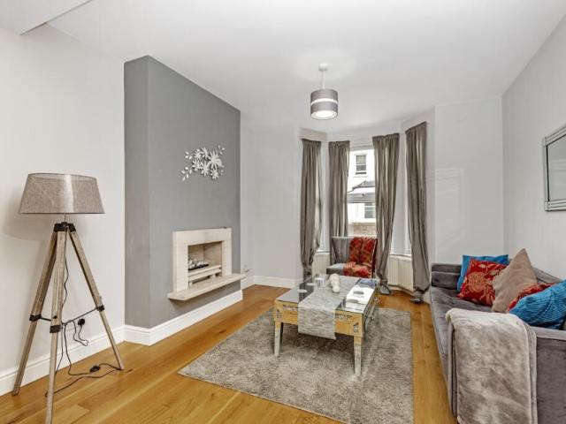 House for rent in Fulham