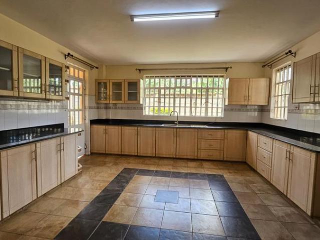 House for rent in Roslynn, Westlands