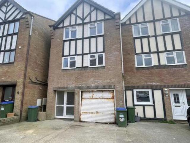House for rent in Seaford, Iford