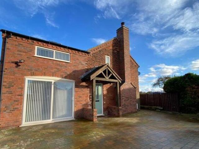 House for rent in Baswich, Staffordshire