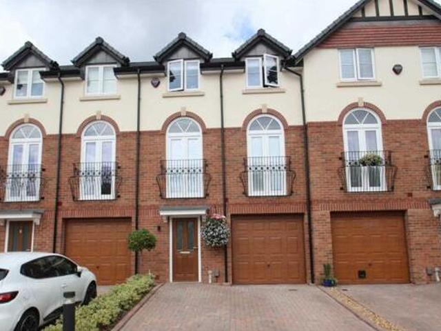 House for rent in Lyons, Greater London