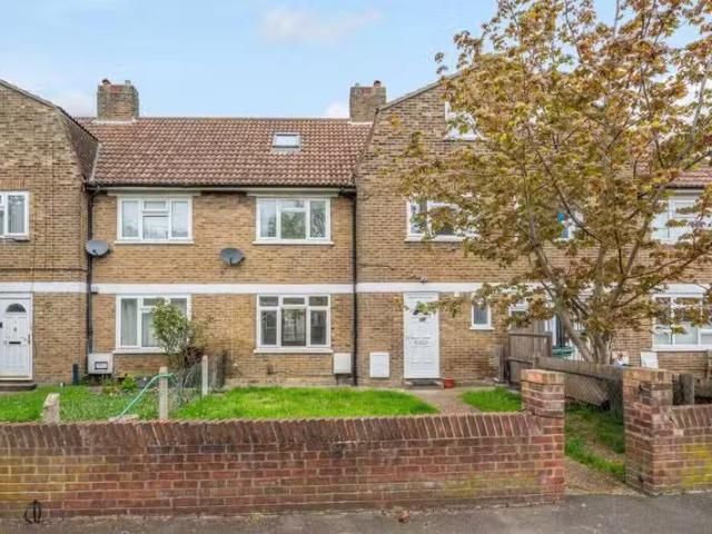 House for rent in London Borough of Merton, Mitcham