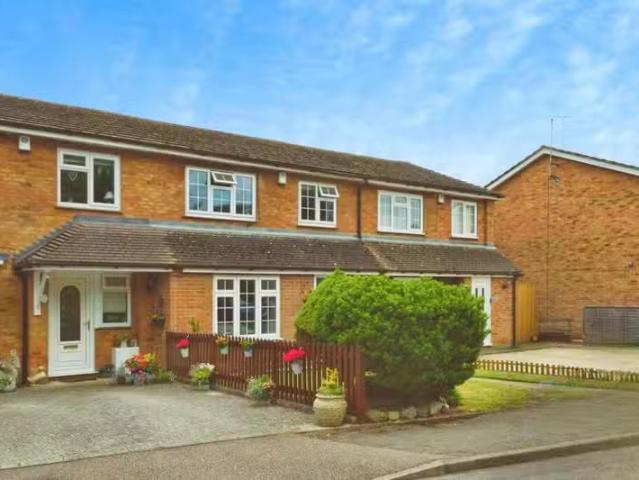 House for rent in Pouchen End, Hertfordshire