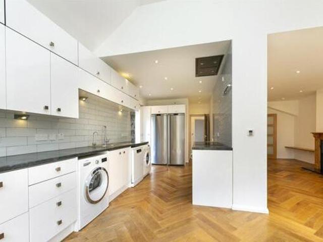 House for rent in Twickenham, Greater London