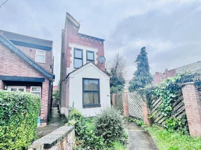 House for rent in Lyons, Greater London
