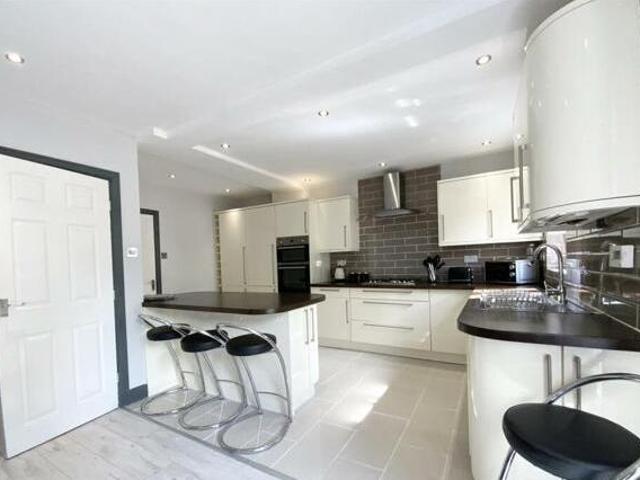 House for rent in Lyons, Greater London