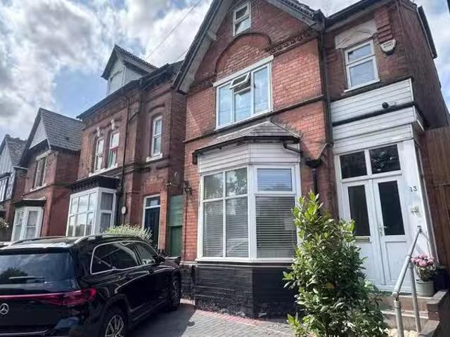 House for rent in Wake Green, West Midlands