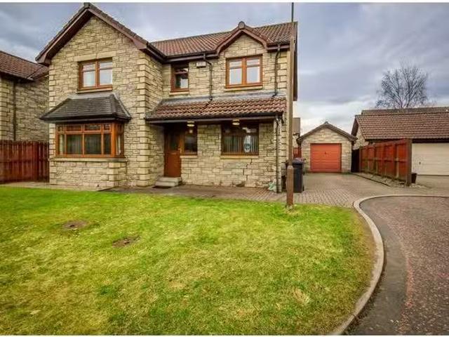 House for rent in Seafield