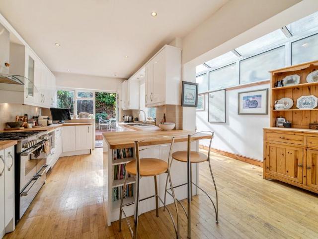 House for sale in Fulham, Greater London
