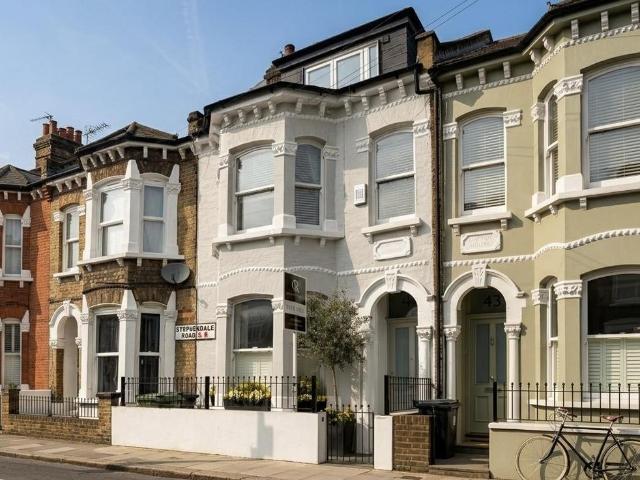 House for sale in Fulham, Greater London