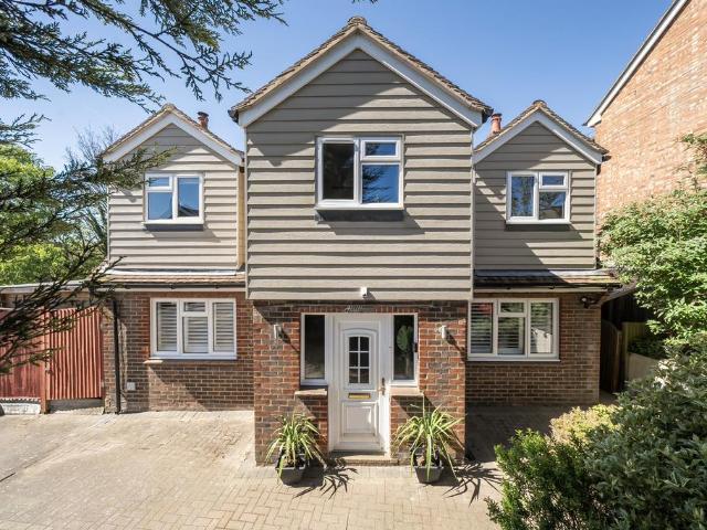 House for sale in St James, Sandown Park