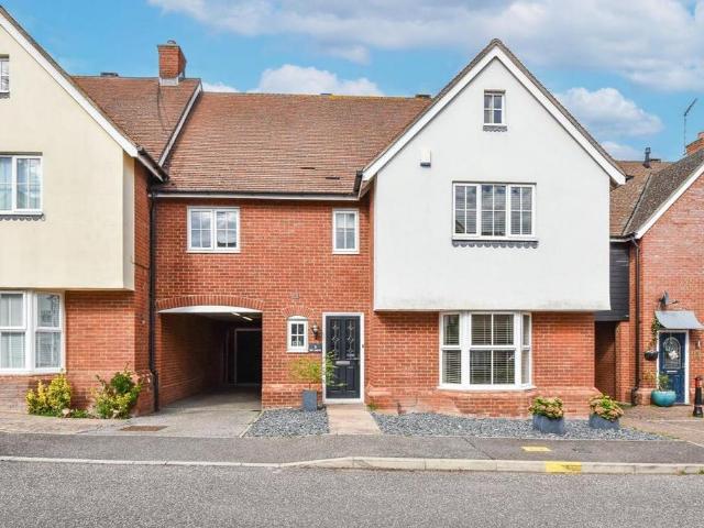 House for sale in Ongar, Epping
