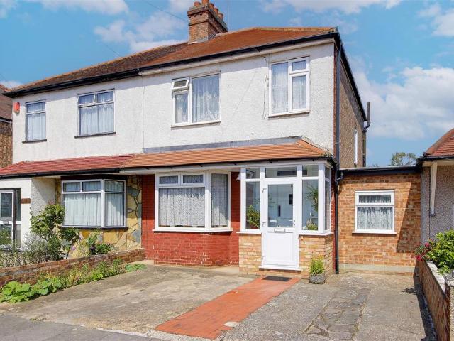 House for sale in Lower Edmonton, Greater London