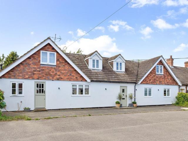 House for sale in Wickhurst Green, Horsham